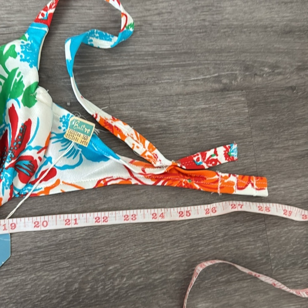Deadstock 70s Bali Floral Bikini Top - Picture 12 of 13